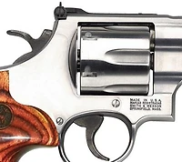 Smith & Wesson 629 Deluxe .44 Remington Magnum Revolver
