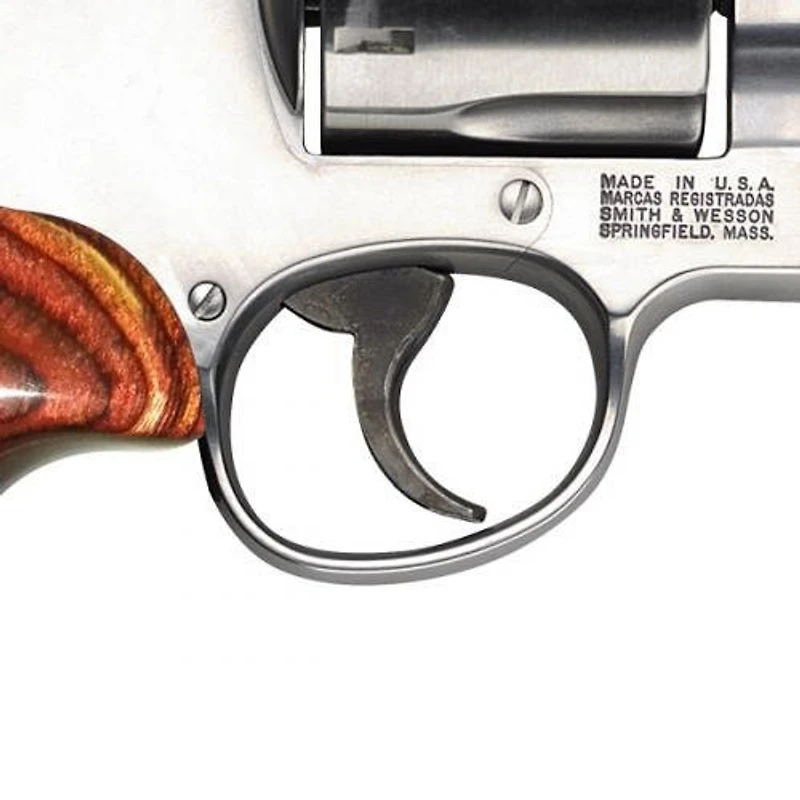 Smith & Wesson 629 Deluxe .44 Remington Magnum Revolver
