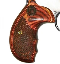 Smith & Wesson 629 Deluxe .44 Remington Magnum Revolver