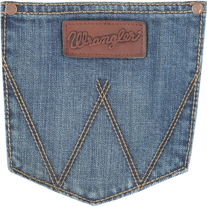 Wrangler Men's Retro Slim Fit Straight Leg Jeans