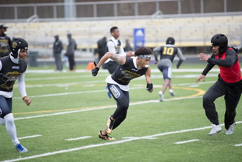 Battle Men's Football Bandana Skull Wrap