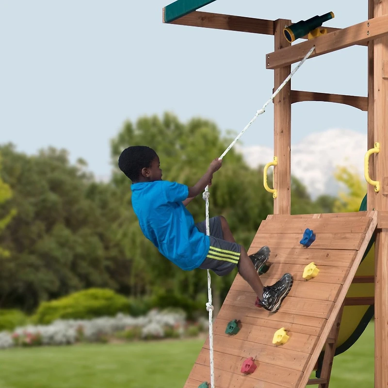 Backyard Discovery Mount McKinley Swing Set