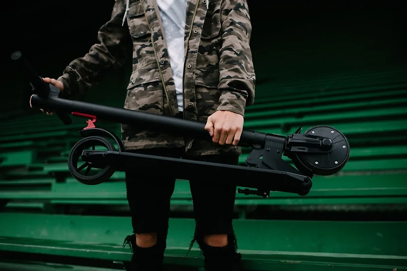 GOTRAX Adults' Glider Electric Kick Scooter