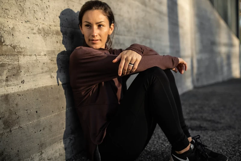 QALO Women's Stackable Silicone Wedding Ring Set