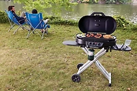 Coleman RoadTrip Portable Stand-Up 3-Burner Propane Grill