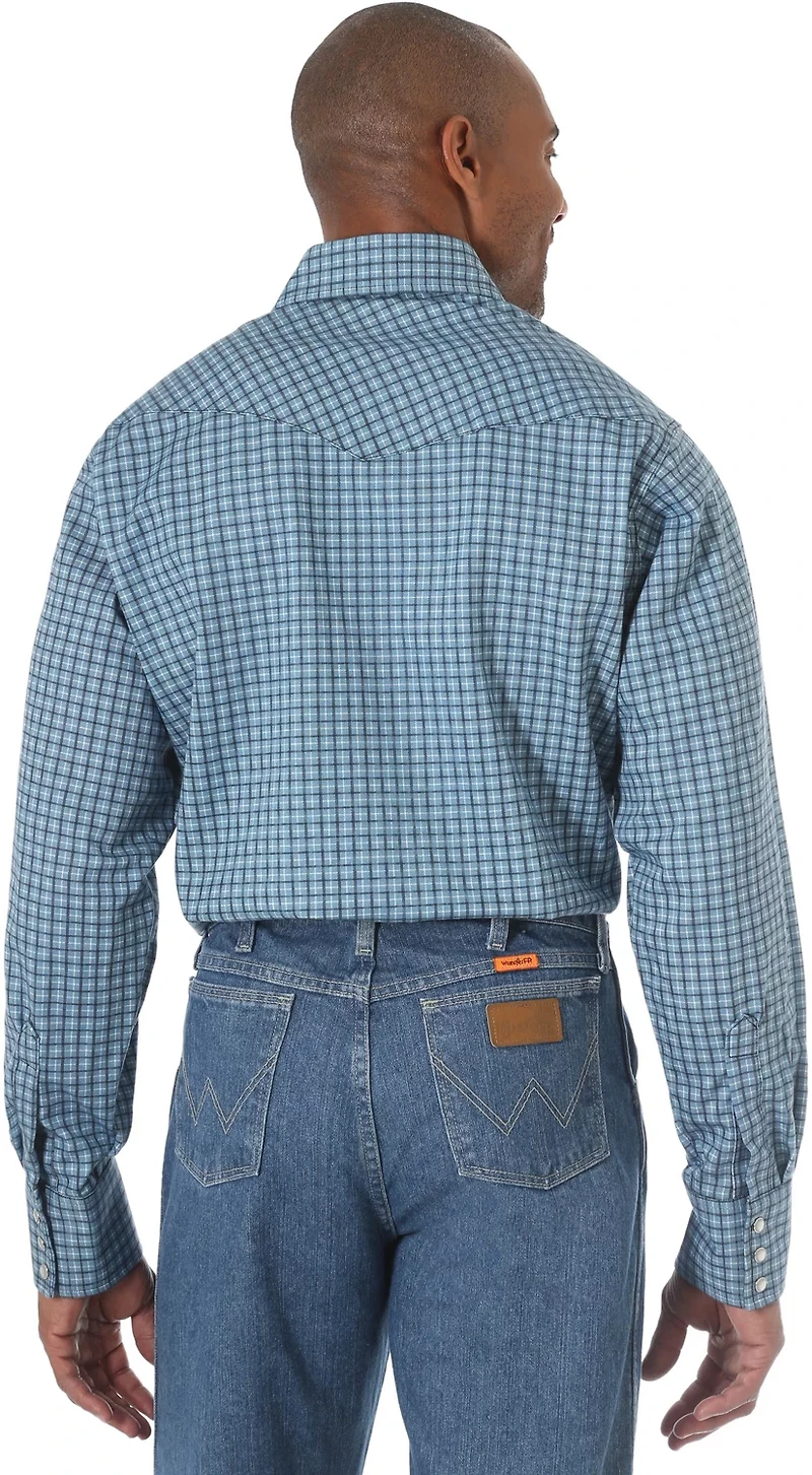 Wrangler Men's Flame Resistant Long Sleeve Western Snap Plaid Shirt