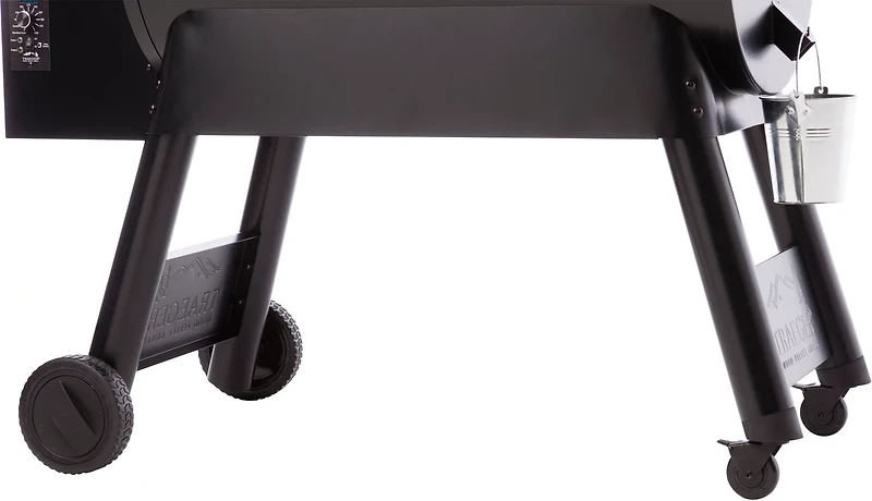 Traeger Pro 34 Series Pellet Grill