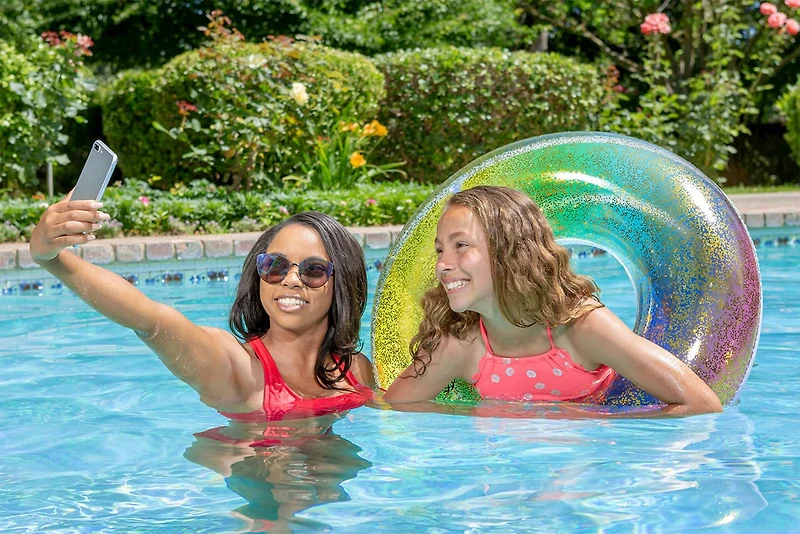 Poolmaster Rainbow Glitter Tube