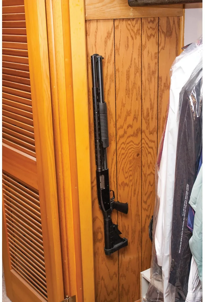 Lockdown Magnum Magnet