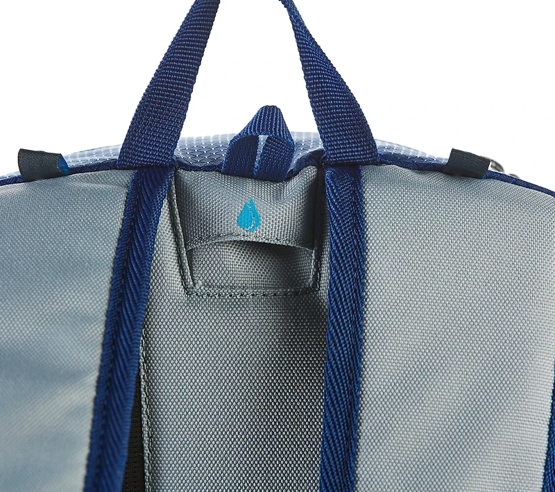 BCG 70 oz Hydration Pack