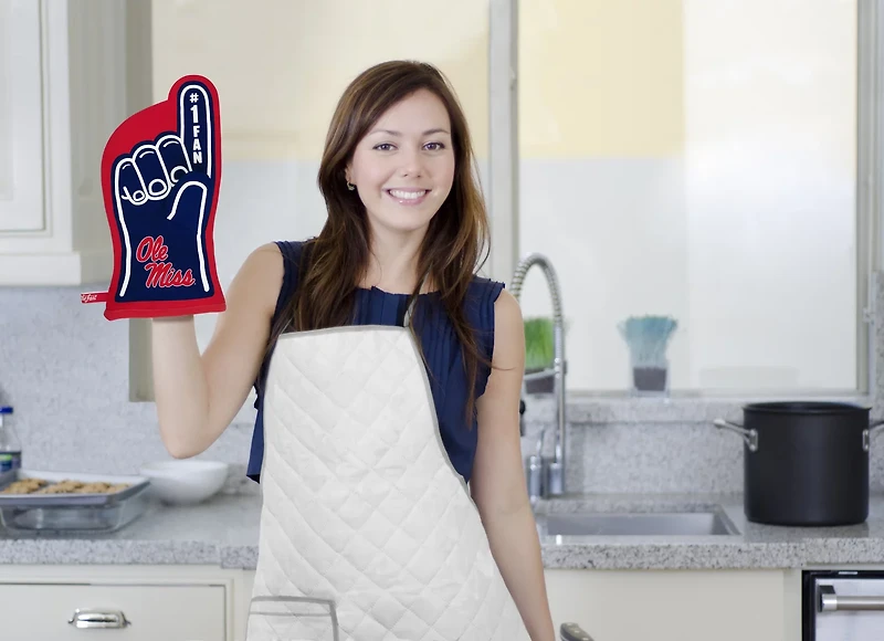 YouTheFan University of Mississippi #1 Oven Mitt