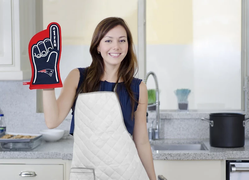 YouTheFan New England Patriots #1 Oven Mitt