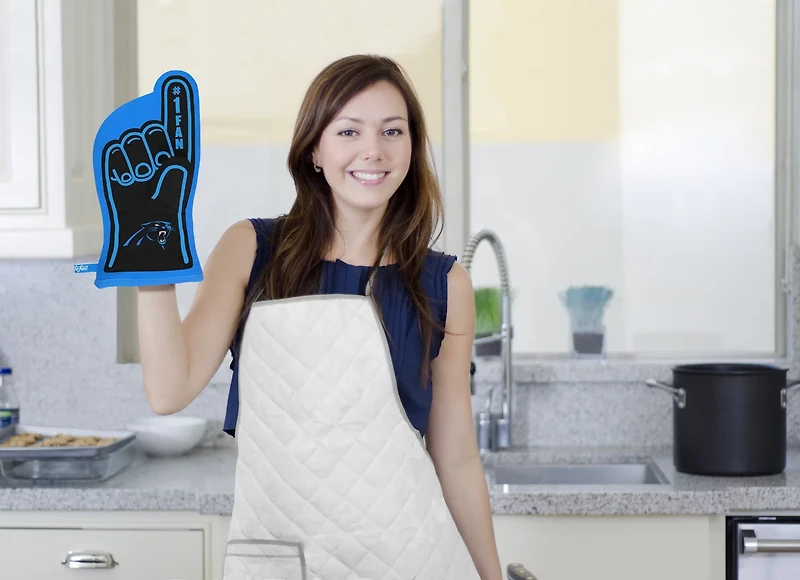 YouTheFan Carolina Panthers #1 Oven Mitt