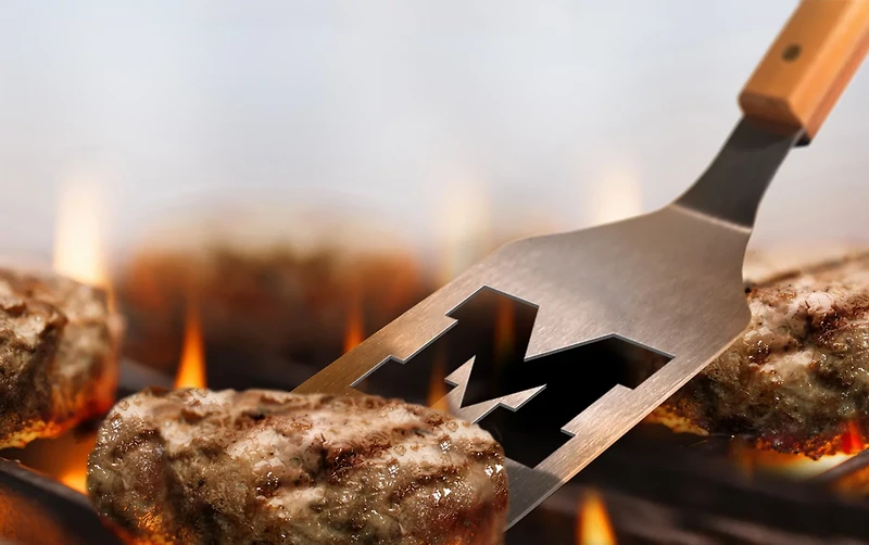 YouTheFan University of Michigan Classic Series 3-Piece Barbecue Set