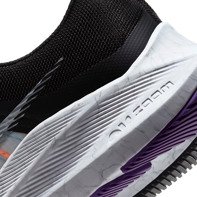 Nike Men's Zoom Winflo 8 Running Shoes