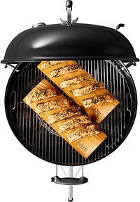 Weber 22 in Master-Touch Charcoal Grill