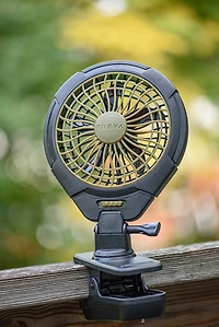 O2 COOL 5 in Clip Fan