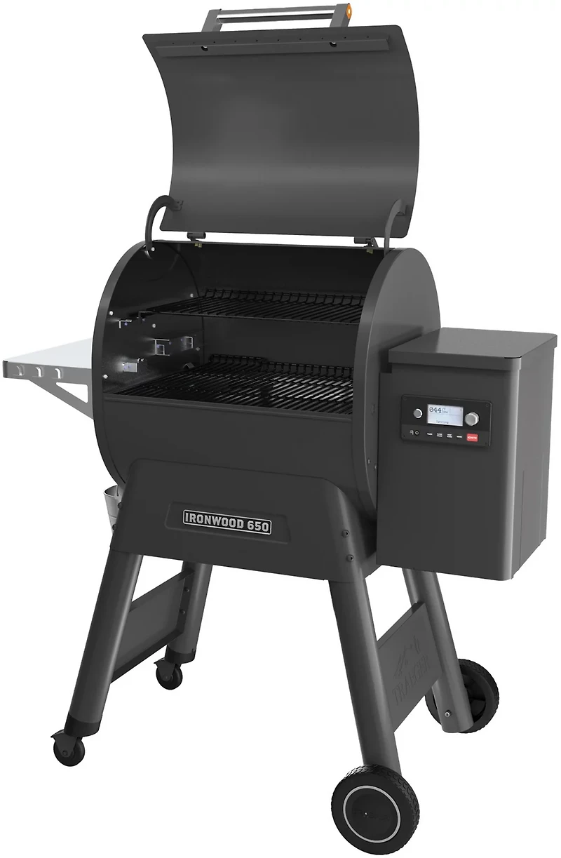 Traeger Ironwood 650 Pellet Grill