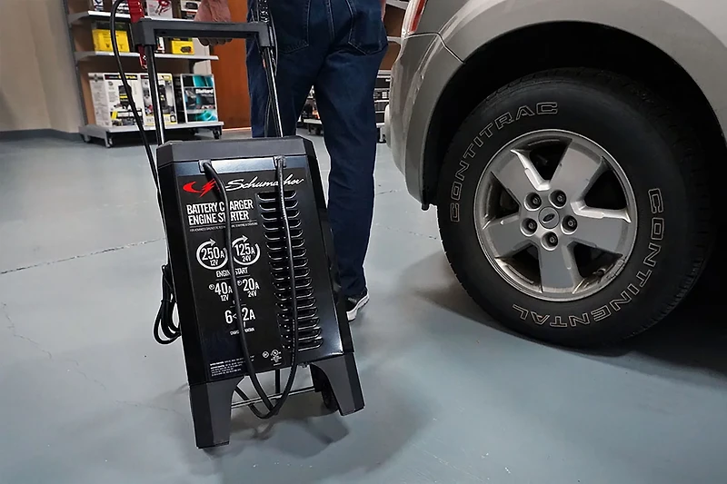 Schumacher Electric SC1352 Automatic Battery Charger