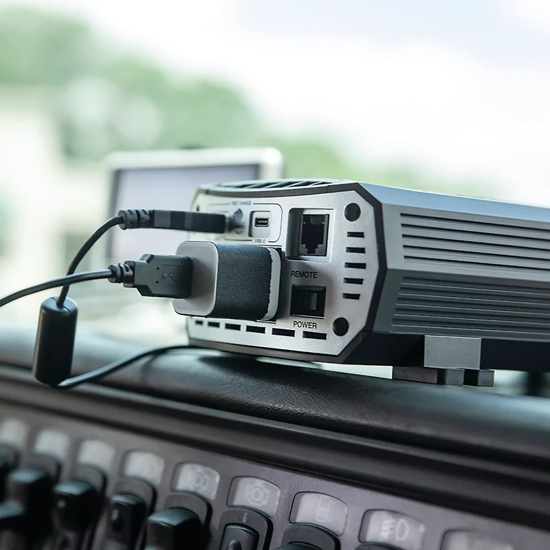 Cobra 500 Watt Power Inverter