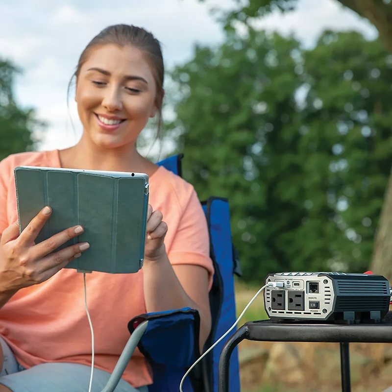 Cobra 500 Watt Power Inverter