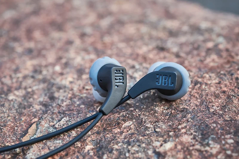 JBL Endurance Run IPX5 Earbuds