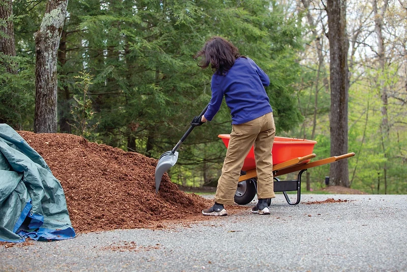 Muck Boot Women's Outscape Chelsea Boots