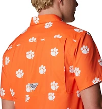 Columbia Sportswear Men's Clemson University CLG Super Slack Tide™ Logo Print Shirt