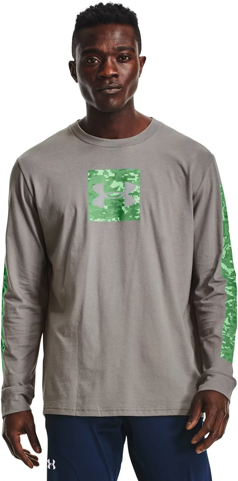 Under Armour Men's Camo Boxed Sportstyle Long Sleeve T-shirt