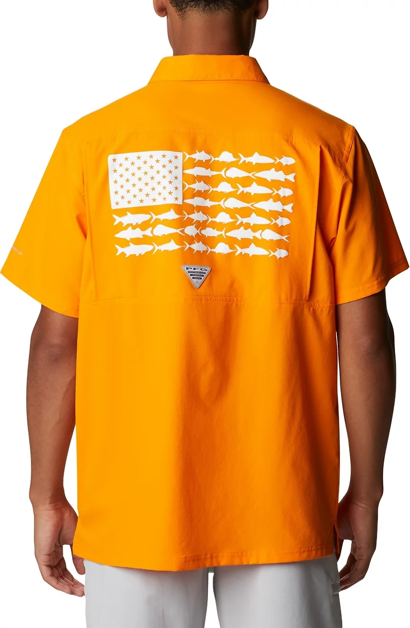 Columbia Sportswear Men's University of Tennessee Slack Tide Flag Camp Button Down Shirt