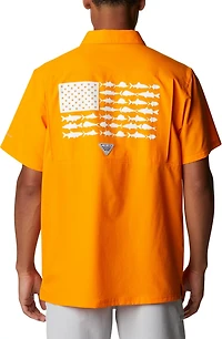 Columbia Sportswear Men's University of Tennessee Slack Tide Flag Camp Button Down Shirt