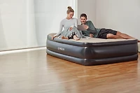 Magellan Outdoors Tritech Raised Queen Bed w/ BIP