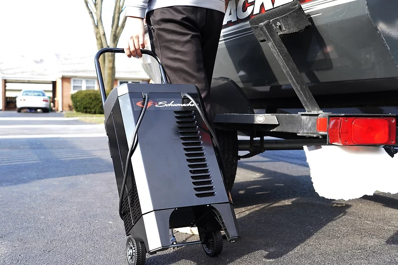 Schumacher Electric SC1445 6V/12V 250A Manual Battery Charger