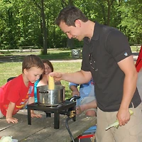 Mr. Heater 1 Burner Angle Iron Stove