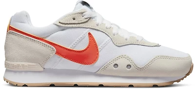 Nike Women's Venture Runner Shoes