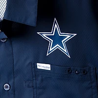 Columbia Sportswear Men's Dallas Cowboys Slack Tide Fish Flag Shirt
