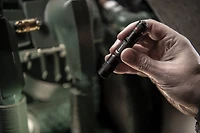 Coast BULLS-EYE G22 Handheld 100 Lumen Flashlight