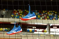 Mizuno Women's Wave Luminous 2 Court Shoes