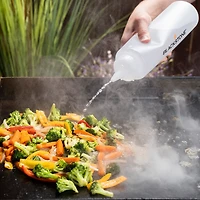 Blackstone Sauce and Liquid 32 oz Squeeze Bottles Set