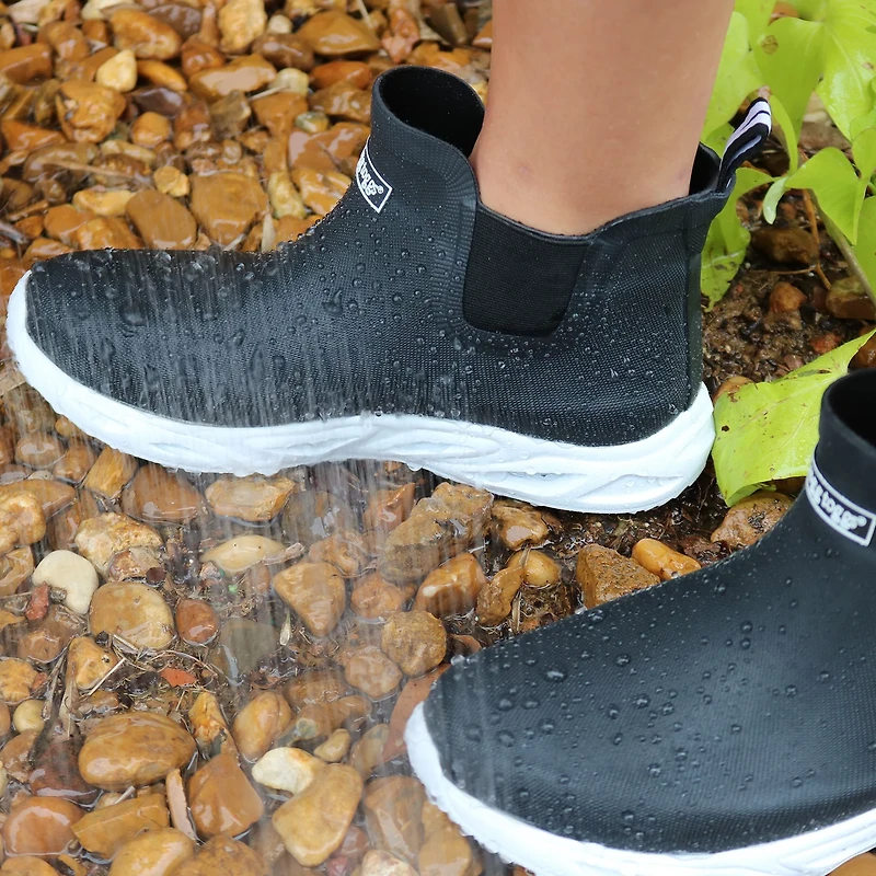 frogg toggs Women's Splish Splash Slip-On Boots