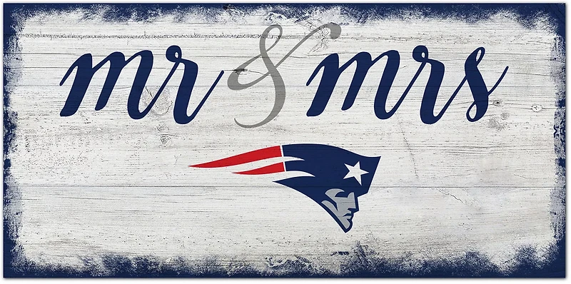 Fan Creations New England Patriots Script Mr and Mrs 6x12 Sign
