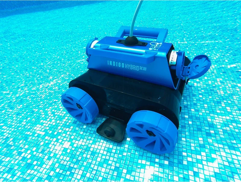 Blue Wave Indigo Hybrid x-5 Robotic Cleaner