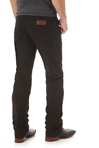 Wrangler Men’s Retro Slim Fit Straight Leg Jeans