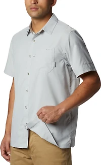 Columbia Sportswear Men's Slack Tide Camp Button Down Shirt