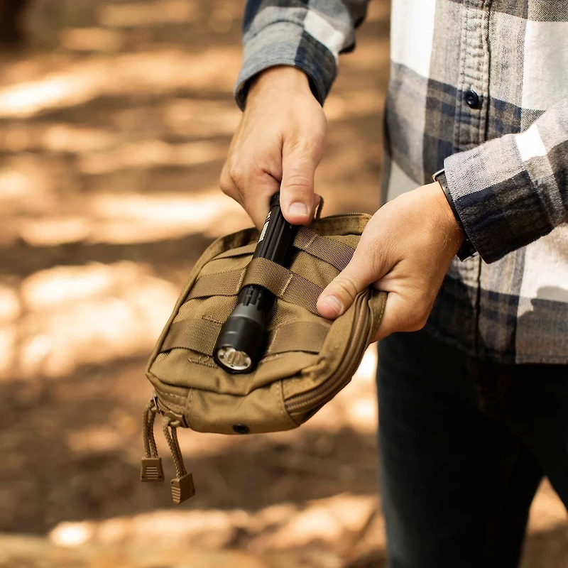 Bushnell TRKR 400L Flashlight