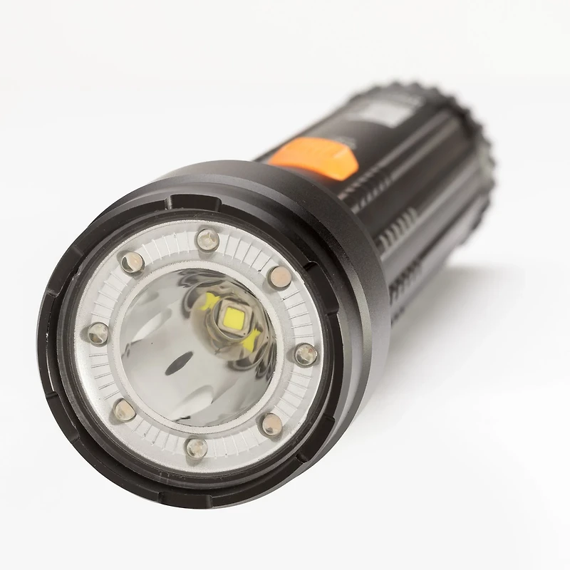 Bushnell TRKR 600L Flashlight