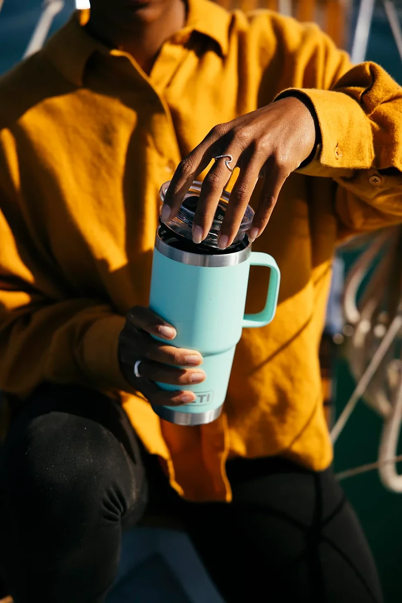 YETI Rambler oz Travel Mug with Stronghold Lid