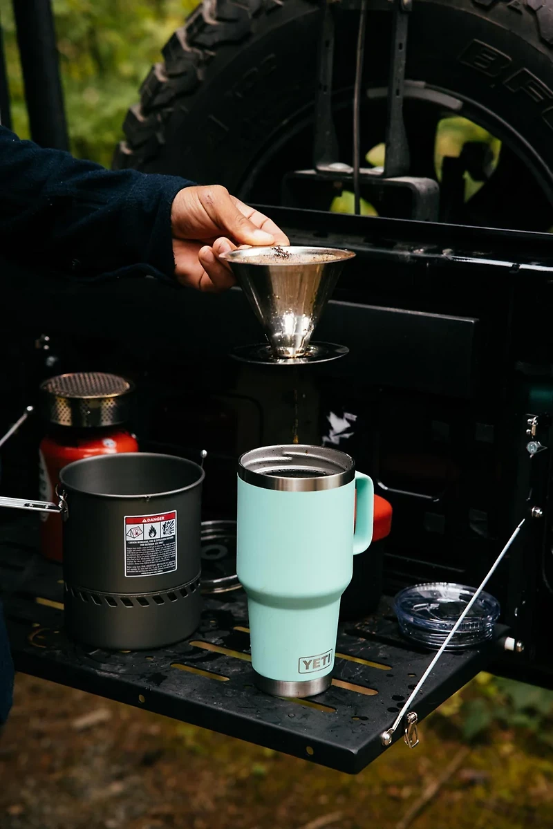 YETI Rambler 30 oz Travel Mug with Stronghold Lid