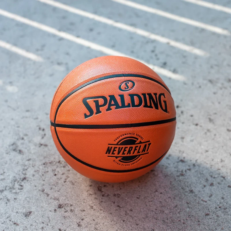 Spalding 29.5 Neverflat Basketball
