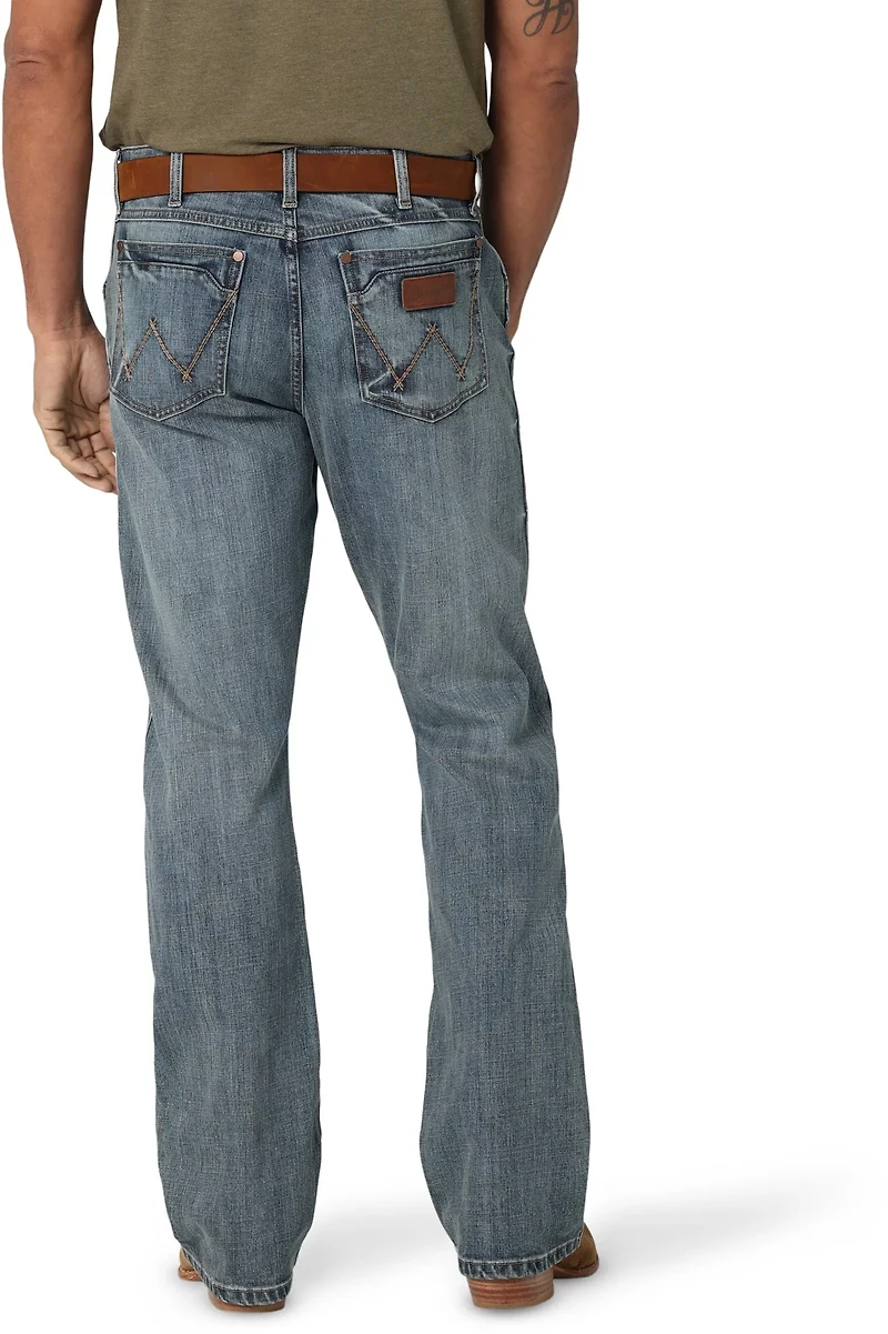 Wrangler Men's Retro Relaxed Bootcut Jeans